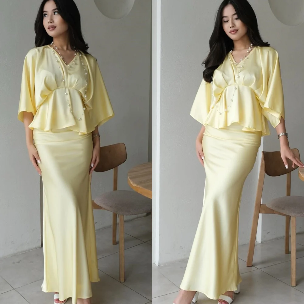 

Customized Delicate Yellow Satin Evening Dress Temperament V-Neck 3/4 Sleeves Zipper Back Mermaid Special Occasion Gowns
