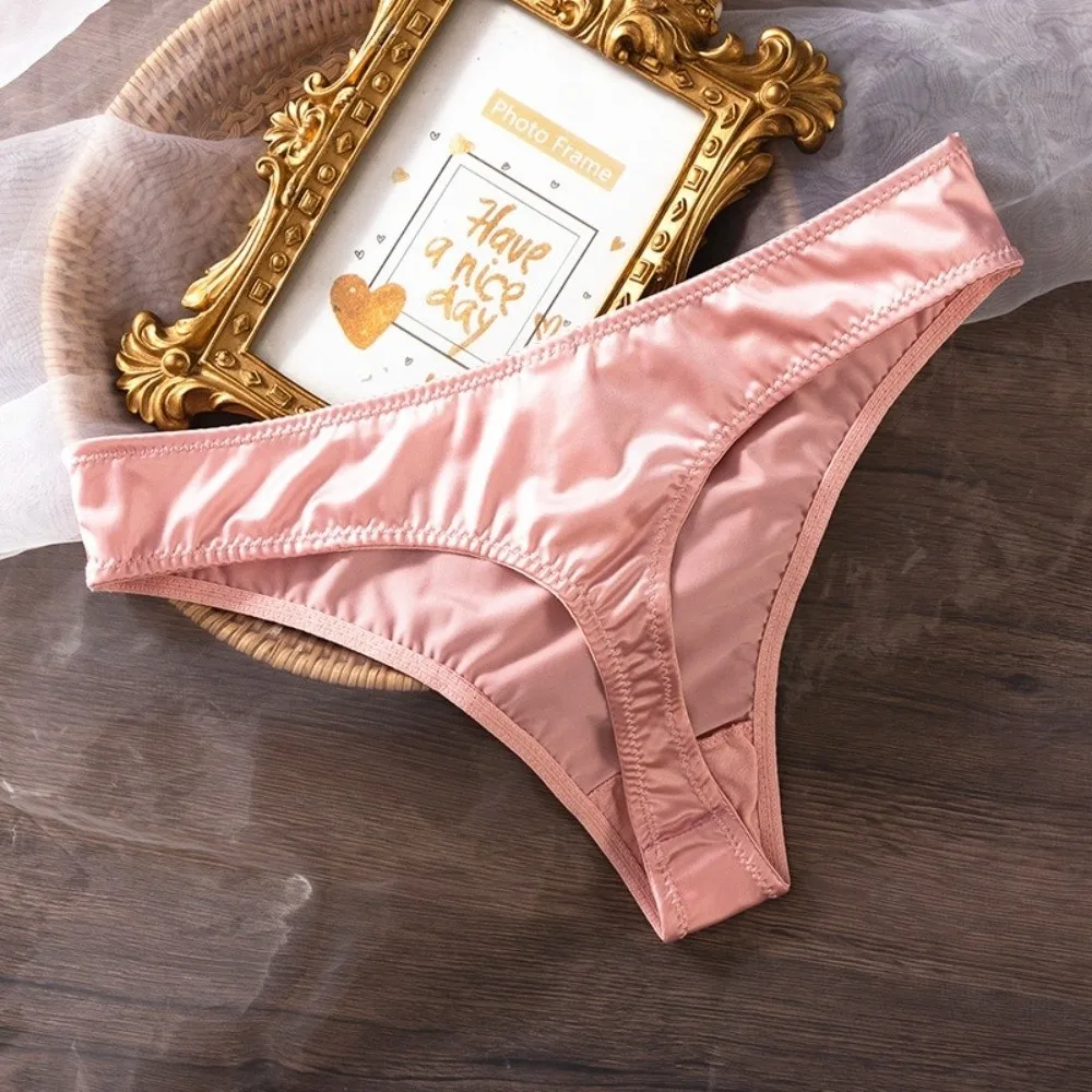 Comfortable Stretchy Panties for Women Breathable Low Waist Seamless Underwear Sexy Soft Satin Panties Underwear Collection