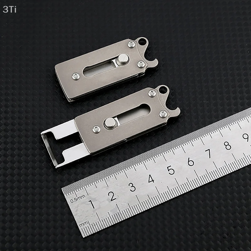 Lega MINI Coltello da piallatura Coltello da sbucciare Apribottiglie Portachiavi portatile Ciondolo Strumento da esterno