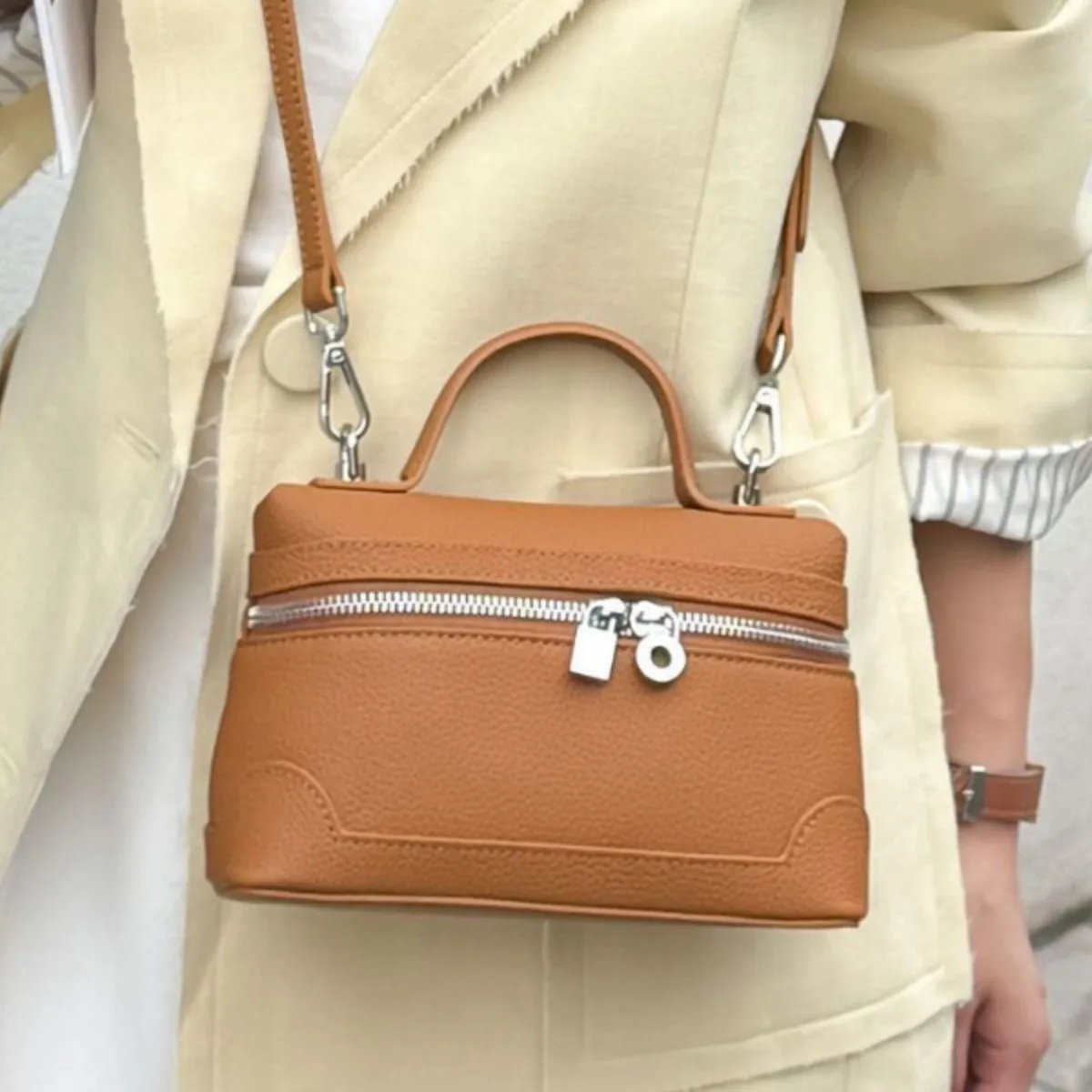 

Head layer cowhide box women's bag, crossbody single shoulder women's square bag, fashionable and practical soft leather handbag
