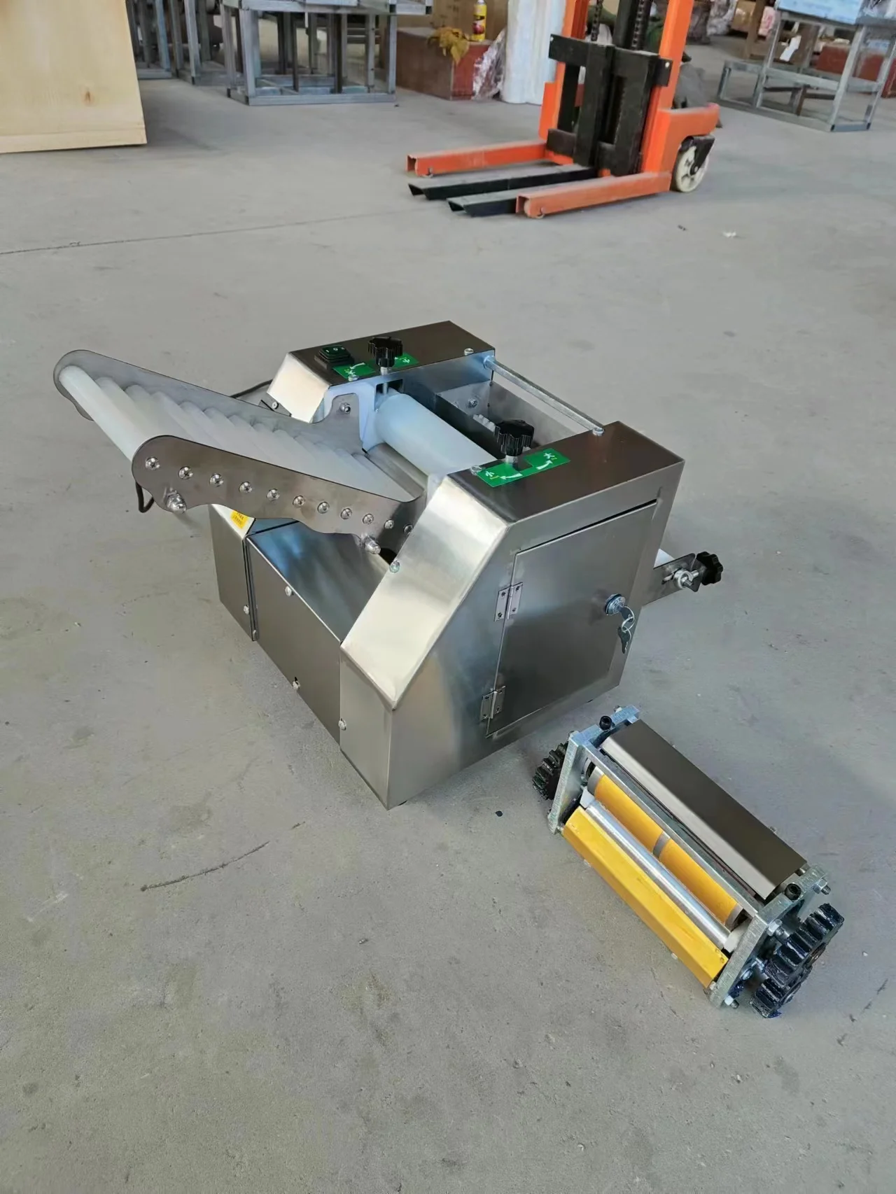 High Quality Provided Roti Chapati Wrapper Making Electric Automatic Noodle Pasta Press Maker Dumpling Skin Dough Machine