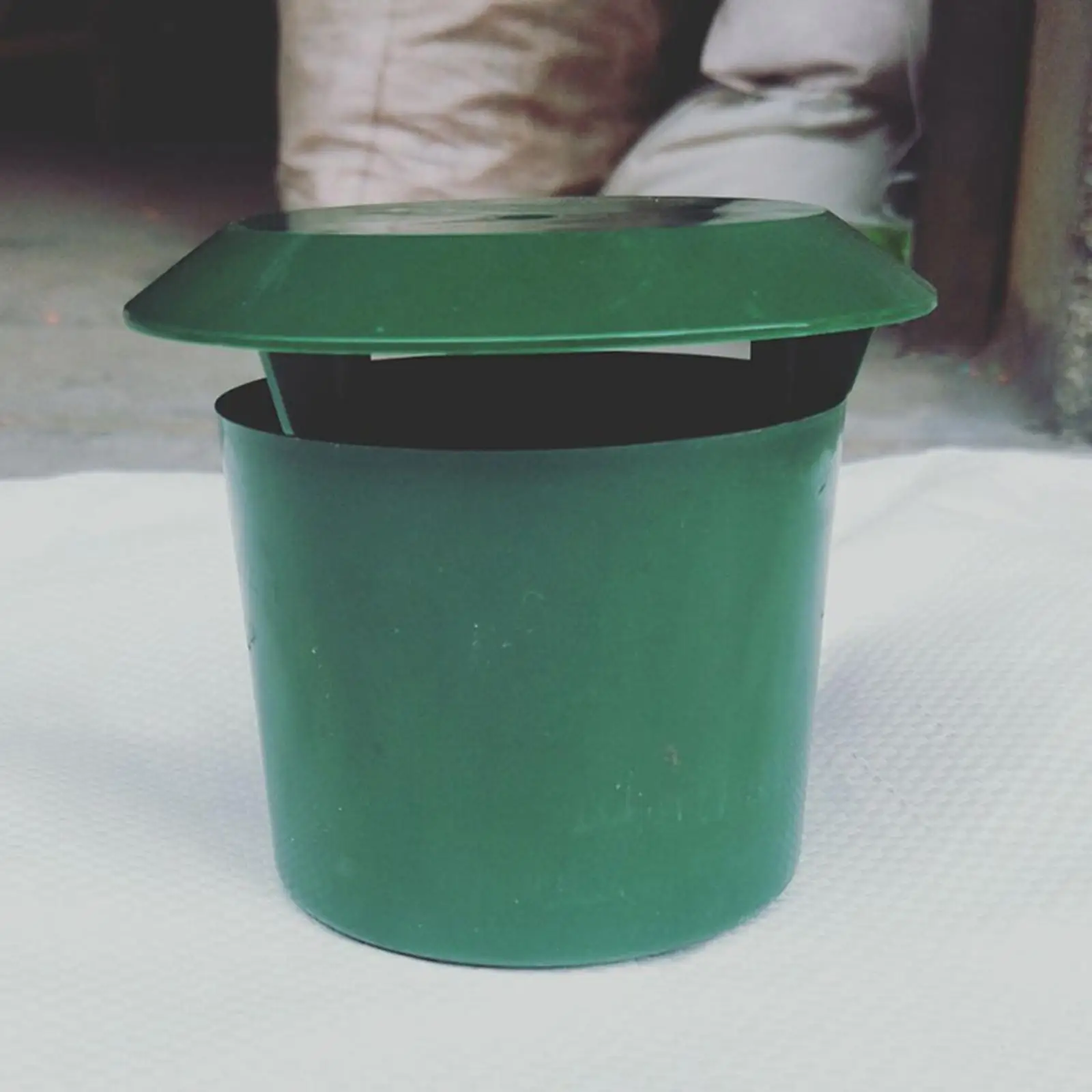 Eco Friendly Snail Trap Cage for Garden Snail Catcher Trapper Control Device for Beer Slug
