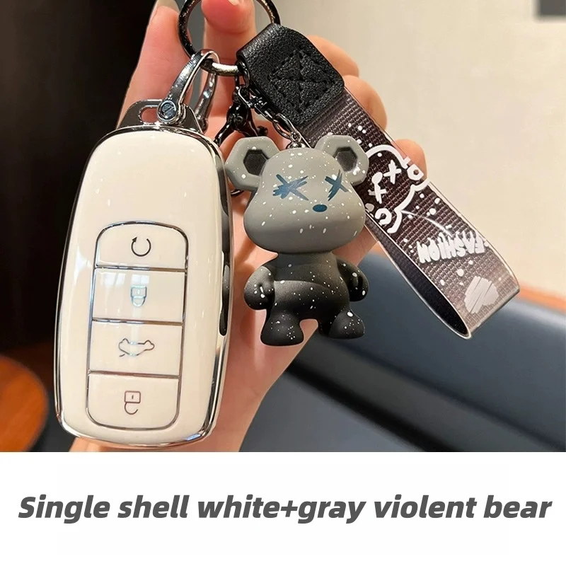 Fit for 23 Chery Tiggo 9 Car Dedicated Fashionable Violent Bear Hanging Decoration Keychain Bags Automobile Interior Accessories