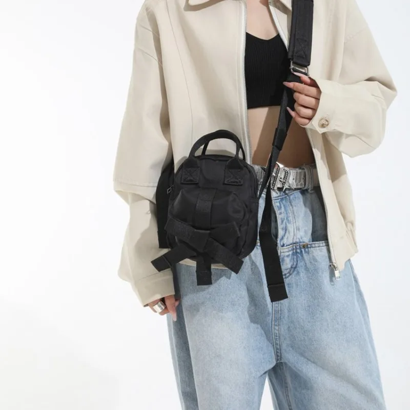 

Stylish Clutch Mini Elegant Leather Classic Bag For Women Solid Color Large Capacity Commuter