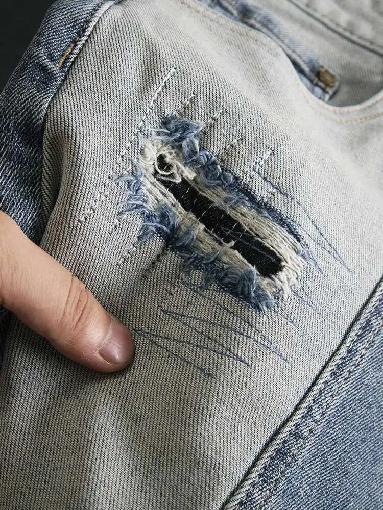 جينز رجالي من قماش الدنيم موضة 2024 جينز مستقيم بفتحات ممزقة مصمم الهيب هوب الحرم الجامعي نادي الرقص المتسول السراويل أوم
