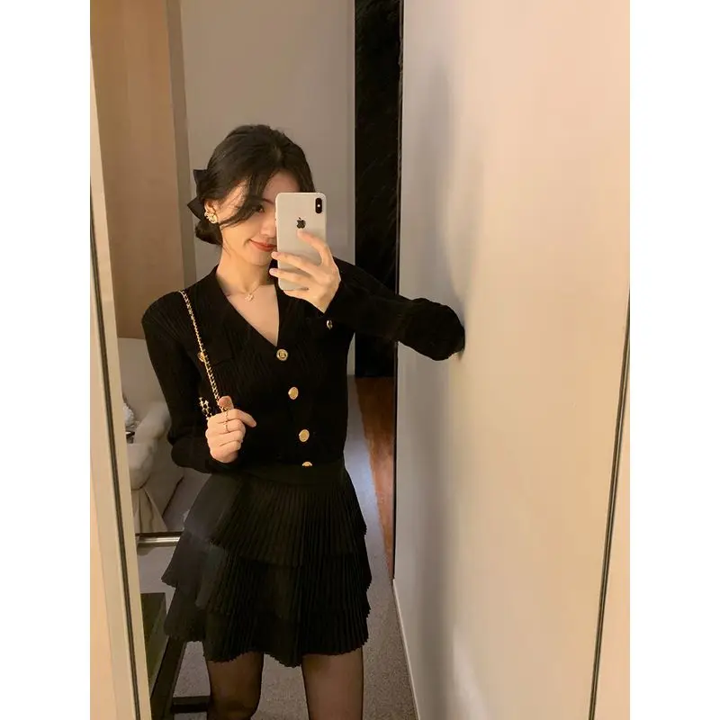 

Вязаный кардиган с v-образным вырезом, женский осенний простой офисный женский однотонный трикотаж с длинными рукавами, женские модные темпераментные топы