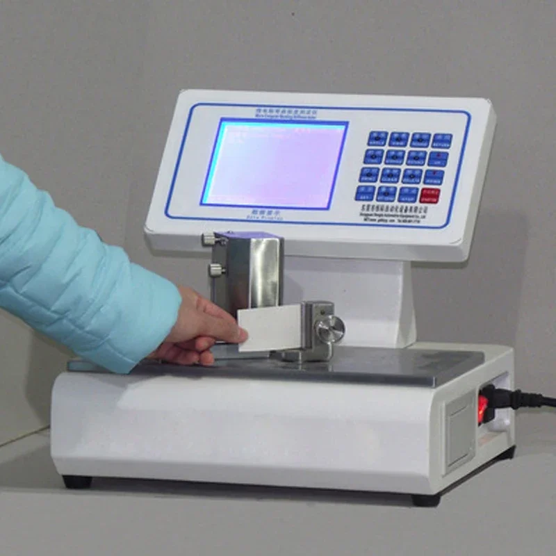 

Microcomputer digital display paperboard stiffness tester