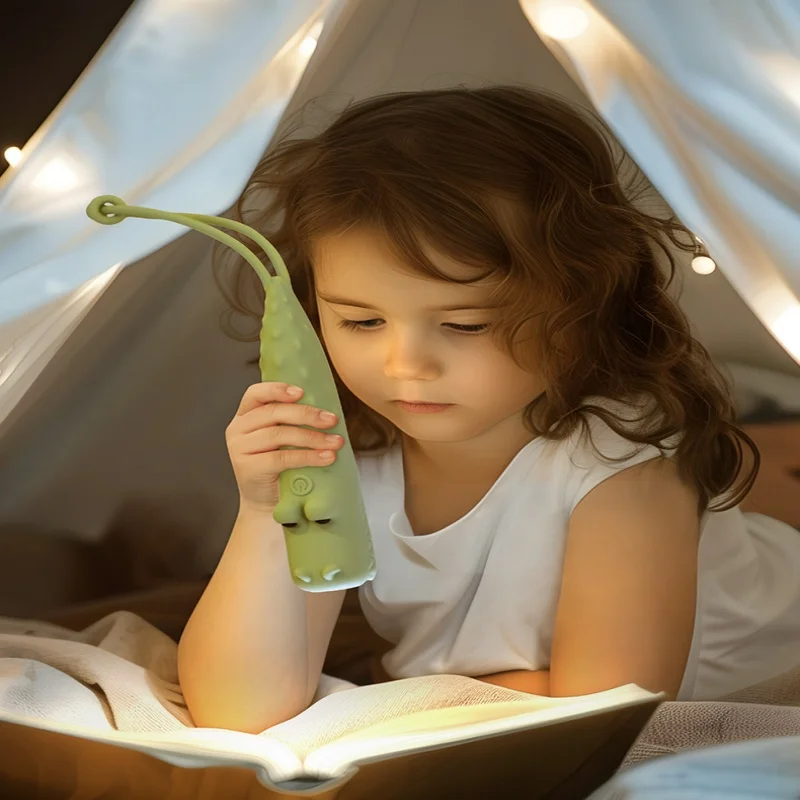2025 Linterna de silicona animal Luz nocturna portátil recargable por USB para niños Camping al aire libre Senderismo