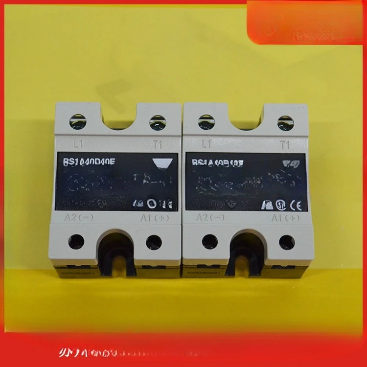 

Детали для твердотельного реле CARLO GAVAZZI RS1A40D40E