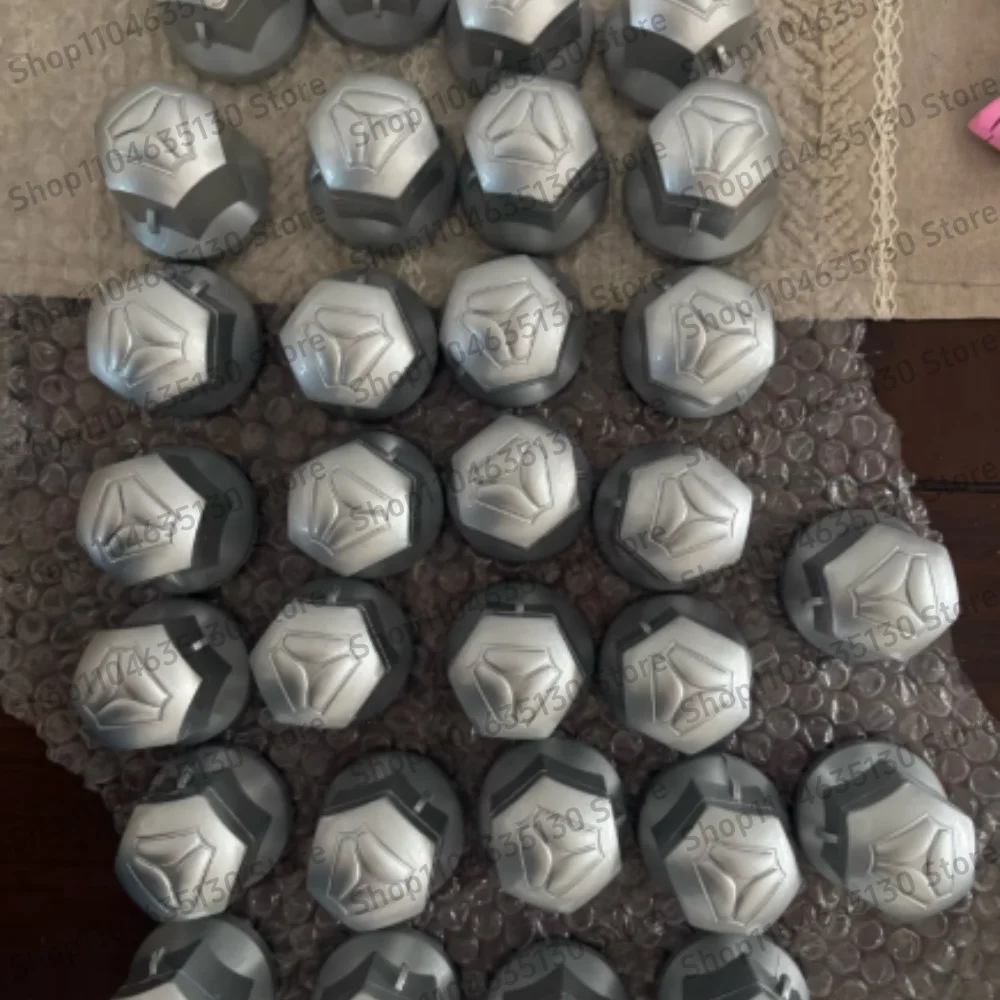 

10 Tire Lug Nut Covers Suitable for CNHTC, SINOTRUK, SITRAK C7H, C5, G7, G5 Dustproof Protective Decorative Covers