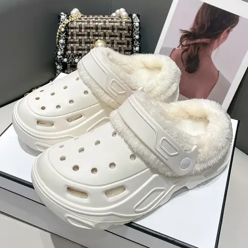 Plush slippers 2025 new winter men's and women's thick high heels soft-soled beach garden shoes home plush ripped slippers - Image 11