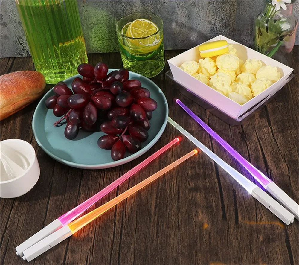 Hot 100pcs/lot Lightsaber Chopsticks Light Up - LED Glowing Lights Chop Sticks - Reusable Sushi Lightup Sabers Chopstick