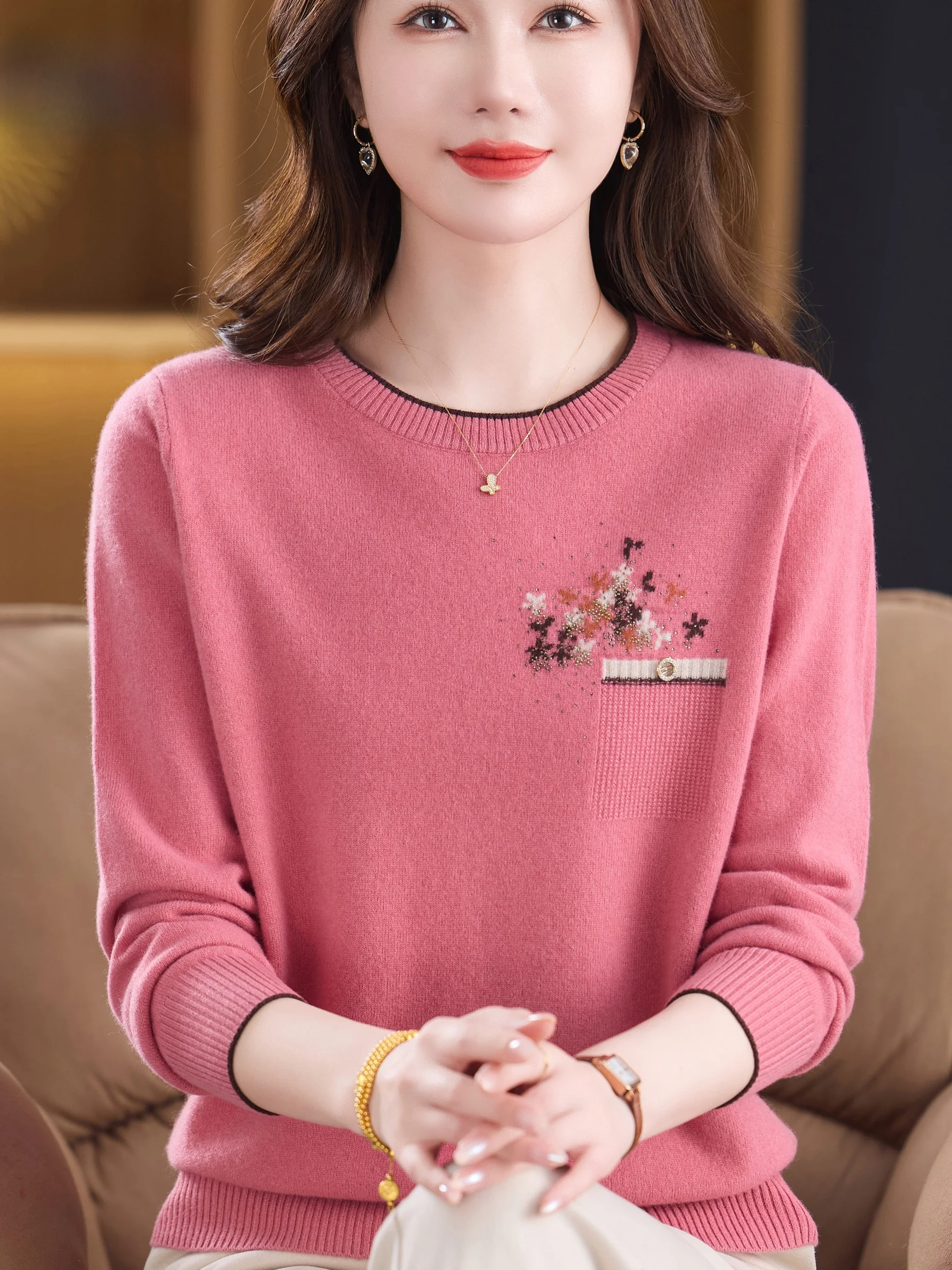 

Red round Ne Embroidered Woolen Sweater Mom Sle Base irt T-irt for Middle-Aged And ly Women Autumn Winter New Ar...