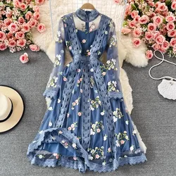 Runway Embroidered Flower Long Dress Women Stand Elegant Vintage Mesh Patchwork Lace Long Party Dresses Female Vestidos Clothes