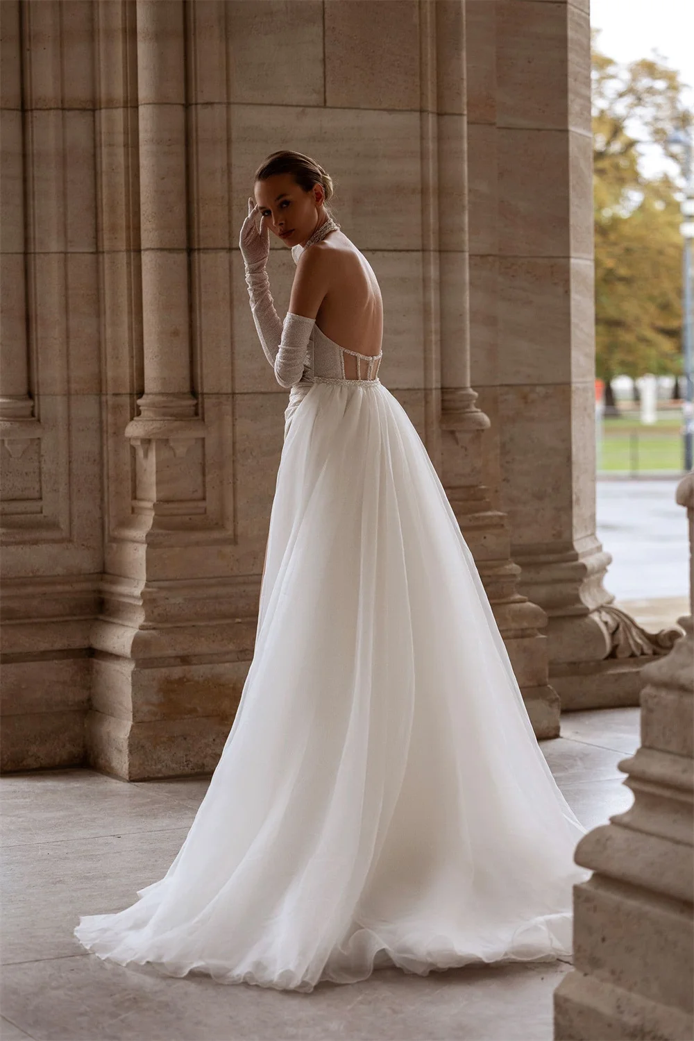 Tokyo personnalisé Beige côté haute fente robe de mariée sans bretelles manches détachables dos nu robe de mariée Court Train robe de mariée