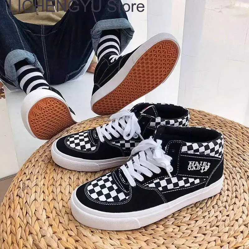 New Women's Winter Plus Velvet Sports Shoes Tennis Platform Summer Vintage Vulcanize Flat Casual College Student Soft Sneakers