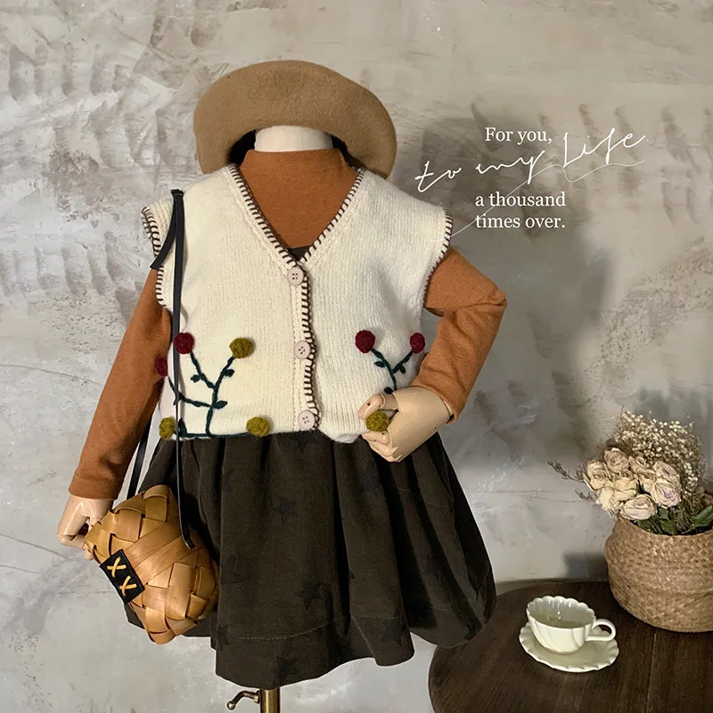 

Girls' Artistic Style Autumn Soft Vest Base Shirt Elegant Camisole Dress Artistic Set