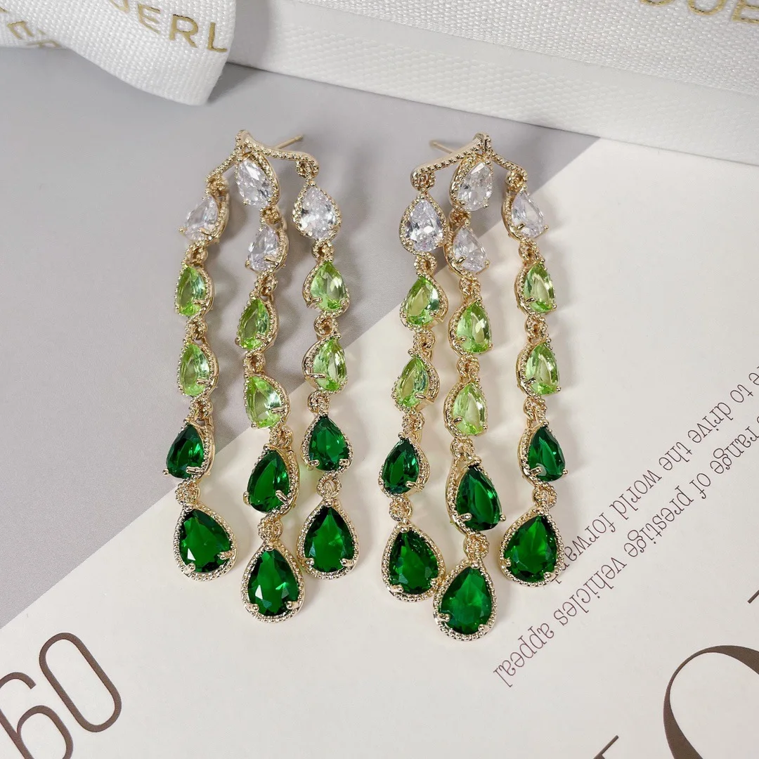 Bilincolor Fashion Gradient Color  Zircon Light Luxury Water Droplet Earrings