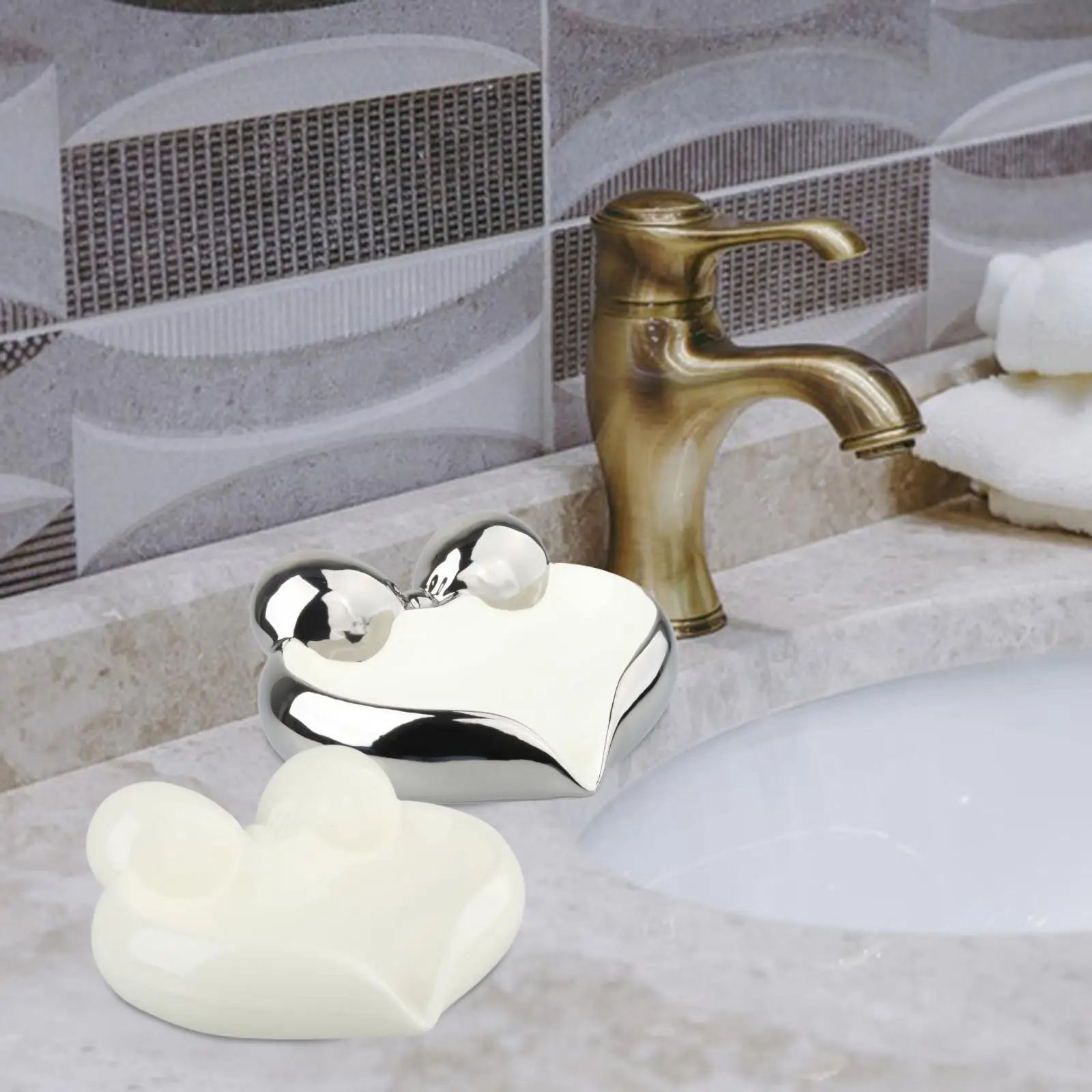 

Ceramic Soap Dish Smooth Jewelry Storage Tray for Bathroom Countertop Shower