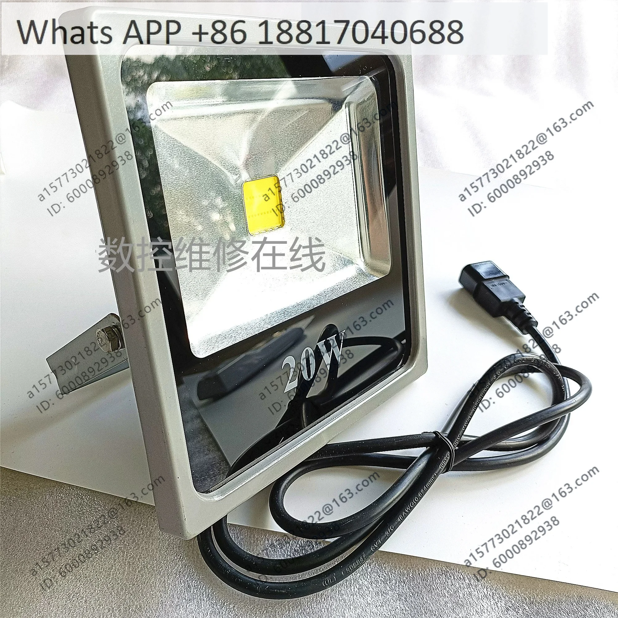 

Machine Tool Work Light 20W Magnetic Mounting C13 Adapted to 30W 50W Lighting LED Light 93-2378