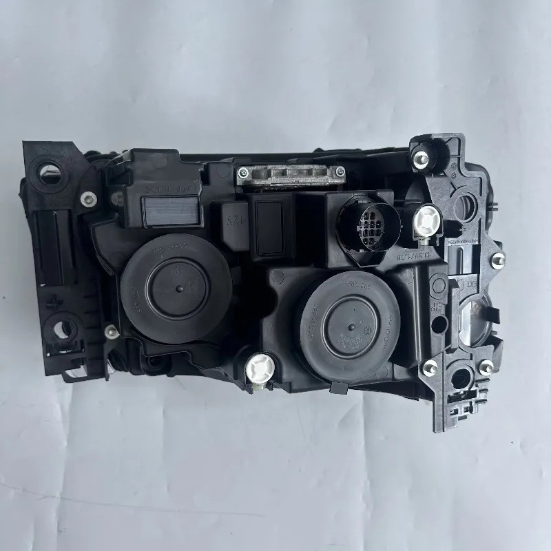 Sport Headlight, 2010-2013 Left Front Xenon Headlight, OEM Quality, Vehicle-Specific LR030759