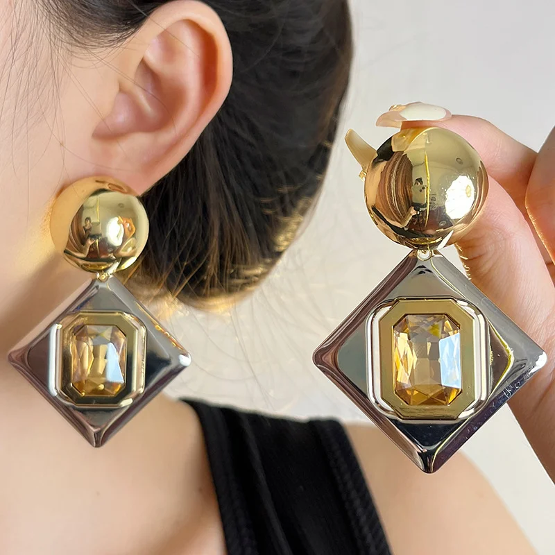 XIALUOKE European American Style Hollow Glossy Metal Square Geometric Large Earrings For Women Girls Fashion Party Jewelry