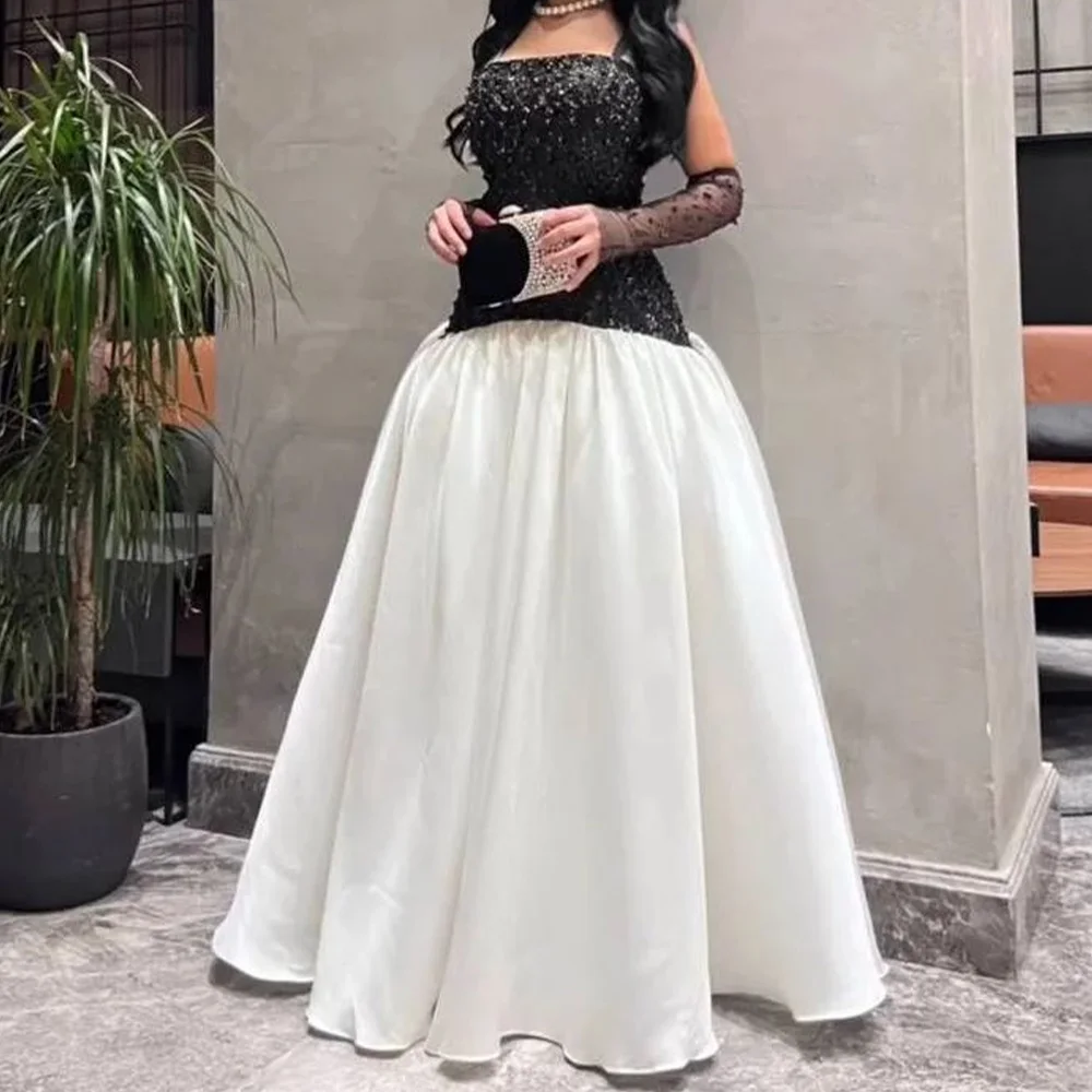 

Customized Exquisite Long Beading A-Line Evening Dress with White and Black Satin Strapless Detachable Sleeve Celebrity Gowns