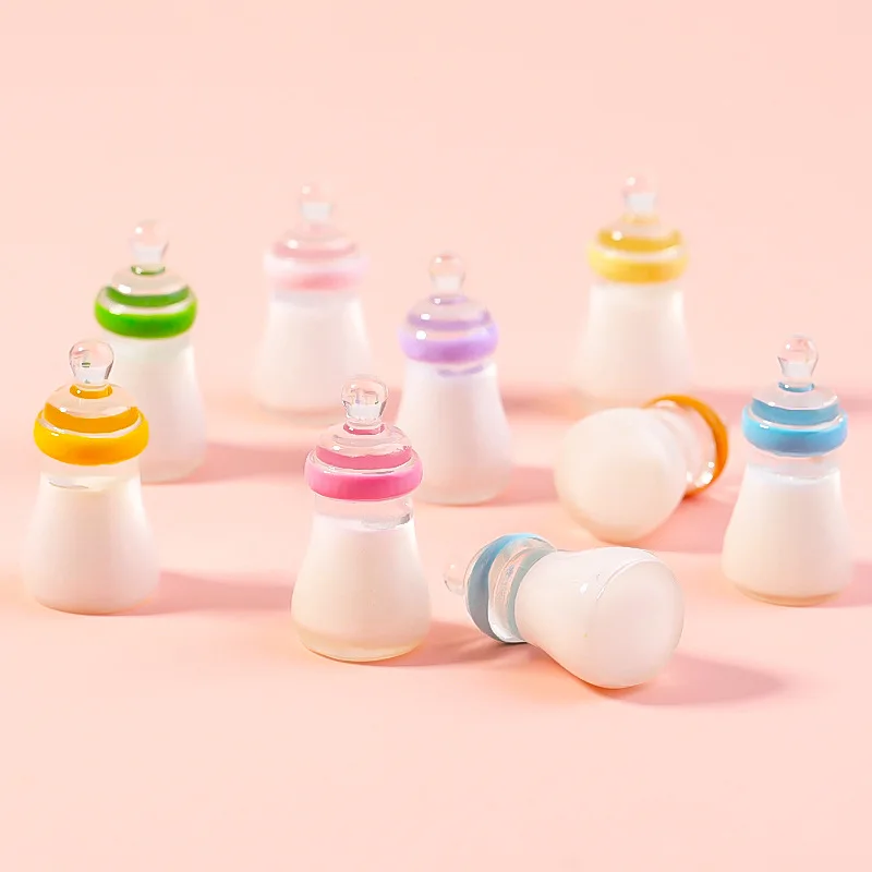 5pcs Mini Milk Bottle Resin Baby Bottle Model Keychain Miniature 3D Pendant Dollhouse Landscape Charm DIY Resin Figurine Prop