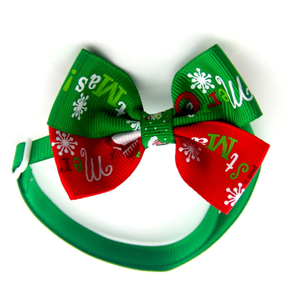 Set di cappelli natalizi per animali domestici da 2 pezzi Costume per animali alla moda con colletto con fiocco e cappello per cani Gatti Festa di nozze Abbigliamento festivo
