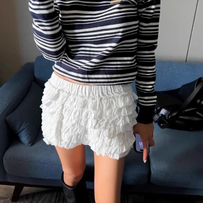 

2025 Spring and Summer Cute Leg Show Long Cake Skirt Pants with Mushroom Lace and Puffy Flower Bud Shorts Female Clothing