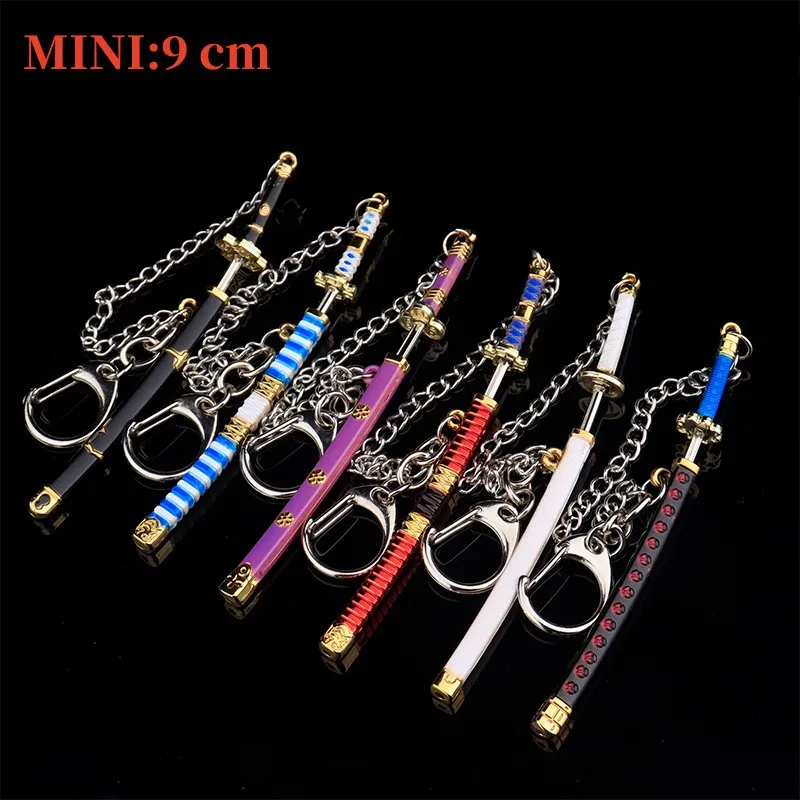 MINI llavero de Anime de 9cm con cadena antipérdida, arma de Metal, modelo de espada, regalo para Anime, dijes de Cosplay, llavero, colgantes para mochila