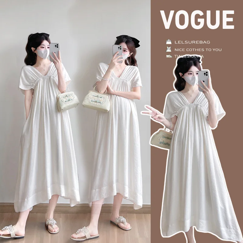 

2025 Summer Maternity Dress: Sweet V-Neck Flowy Midi Dress - Elegant & Slimming Pregnancy Gown for Stylish Expecting Moms