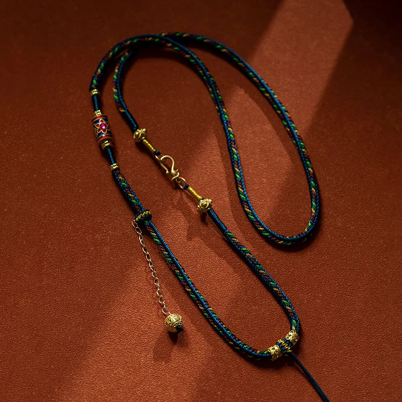 

Tibetan Pure Handmade Woven Thangka Buddha Brand Hanging Beeswax Necklace High End Pendant Rope Ethnic Style Lucky Jewelry