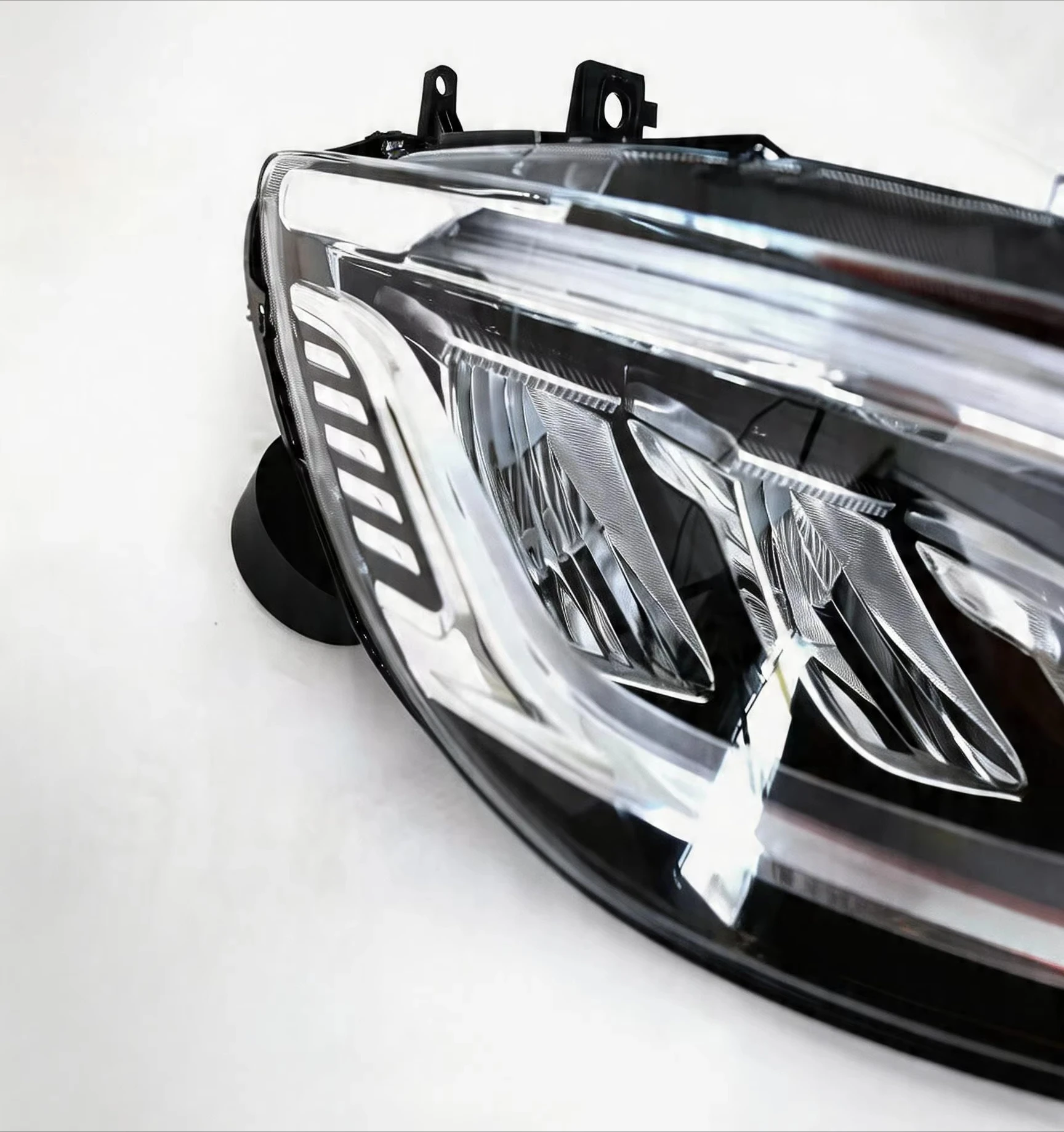 New High Quality LED Headlight Assembly for for Sprinter 2019-2025 VS30 Left Right Front Headlamp Screw-On Car