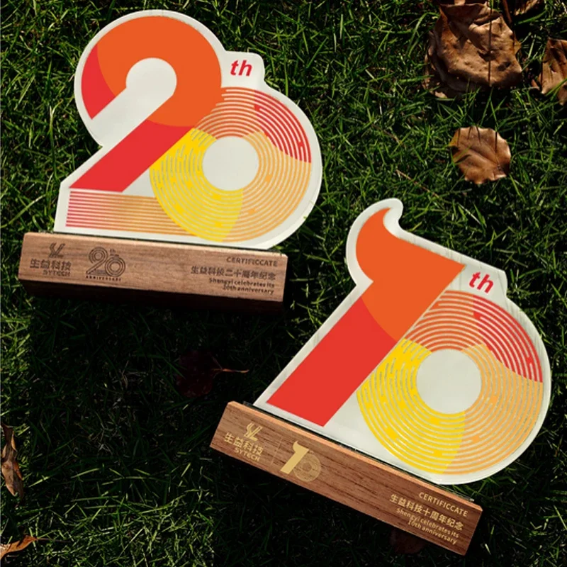 

Customized Digital Anniversary Celebration Crystal Trophy Outstanding Staff Award Annual Meeting Souvenir Wooden Base Medal, 1Pc