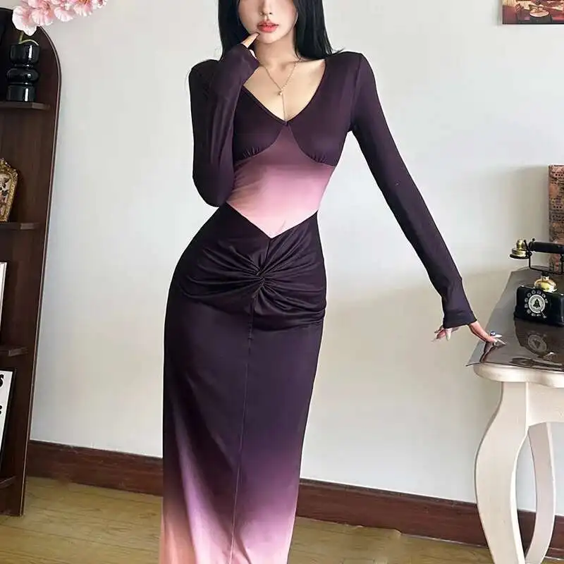 

Women Dress Autumn New Women's Fashion Solid Color Slim Fit High Waist Fashion V-neck Gradient Long Sleeve Dress