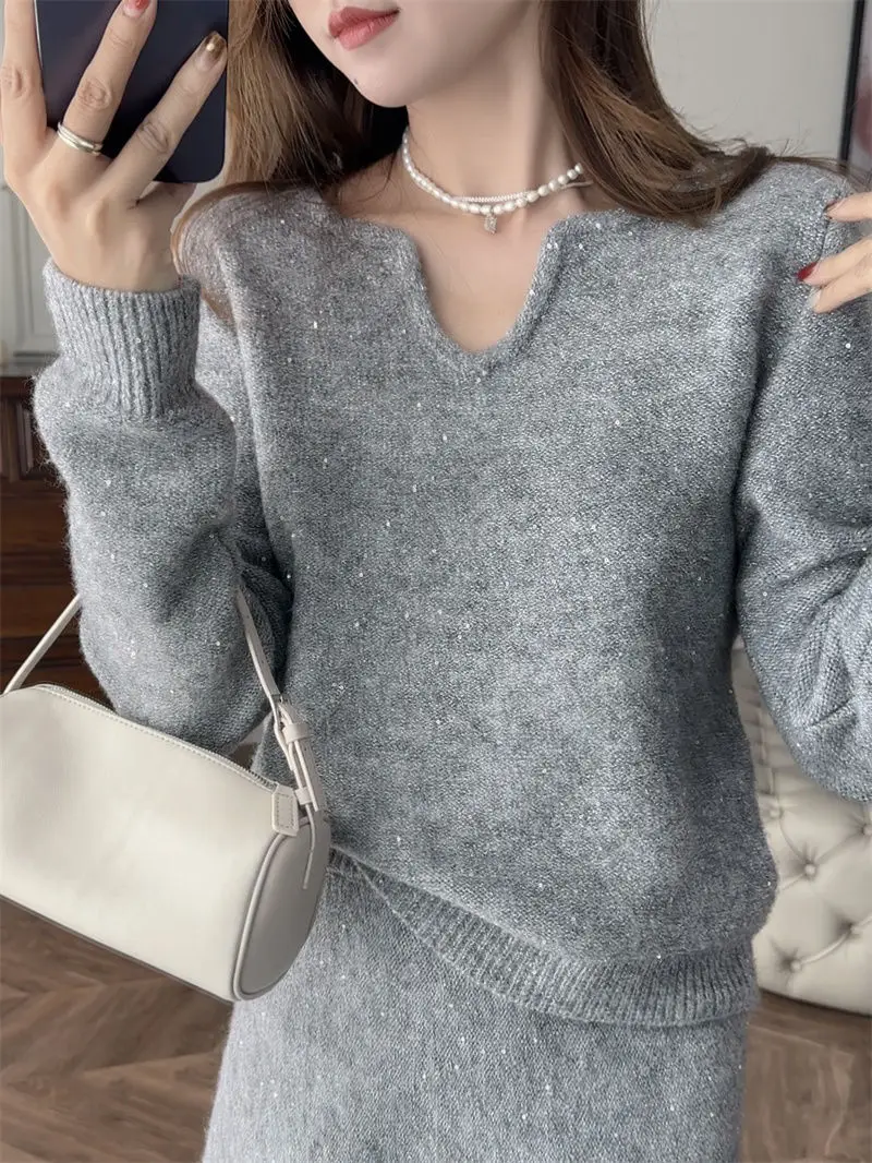 Heavy Industry Sequin Yarn Set Autumn and Winter Korean Knitted Top Age Reducing Skirt Elegant Women\'s Two-piece Set