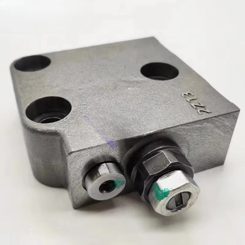 Excavator PC210-10MO PC215-10MO PC228US-11 Reducing Safety Valve Assembly 723-40-7520 0 7234075200 Fast Delivery