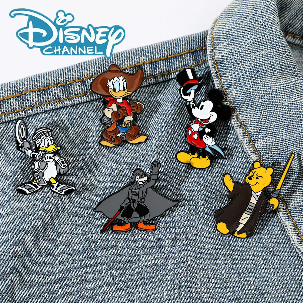 5Pcs Disney Cardone Creative Personality Alloy Mickey Brooch Donald Duck Magician Metal Badge Accessories Spot Wholesale