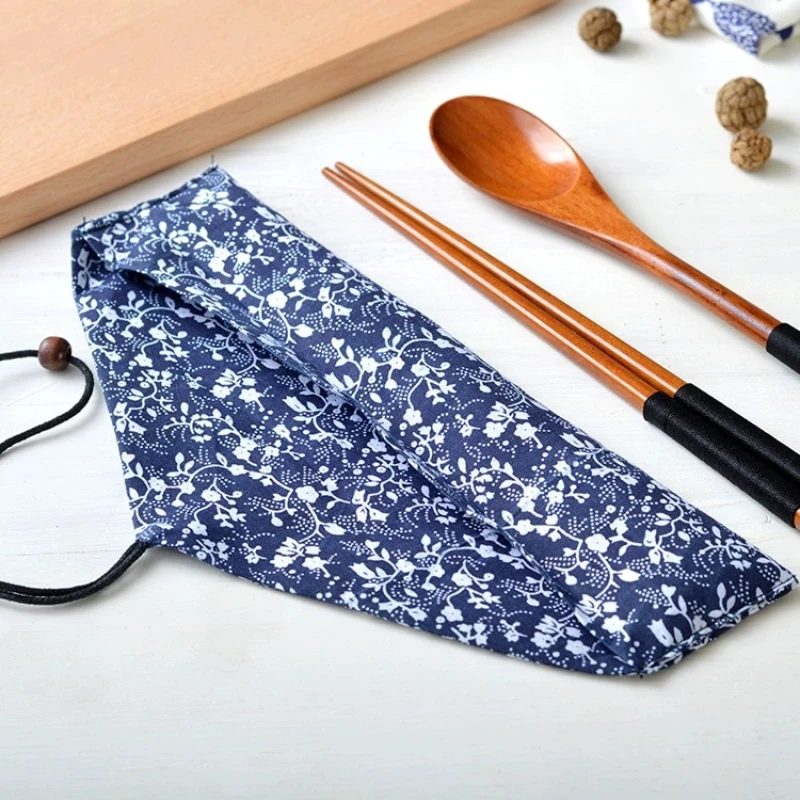 

Japanese Style Solid Wood Portable Tableware Set, Outdoor Camping Equipment, Solid Wood Chopsticks Set, Picnic Accessories
