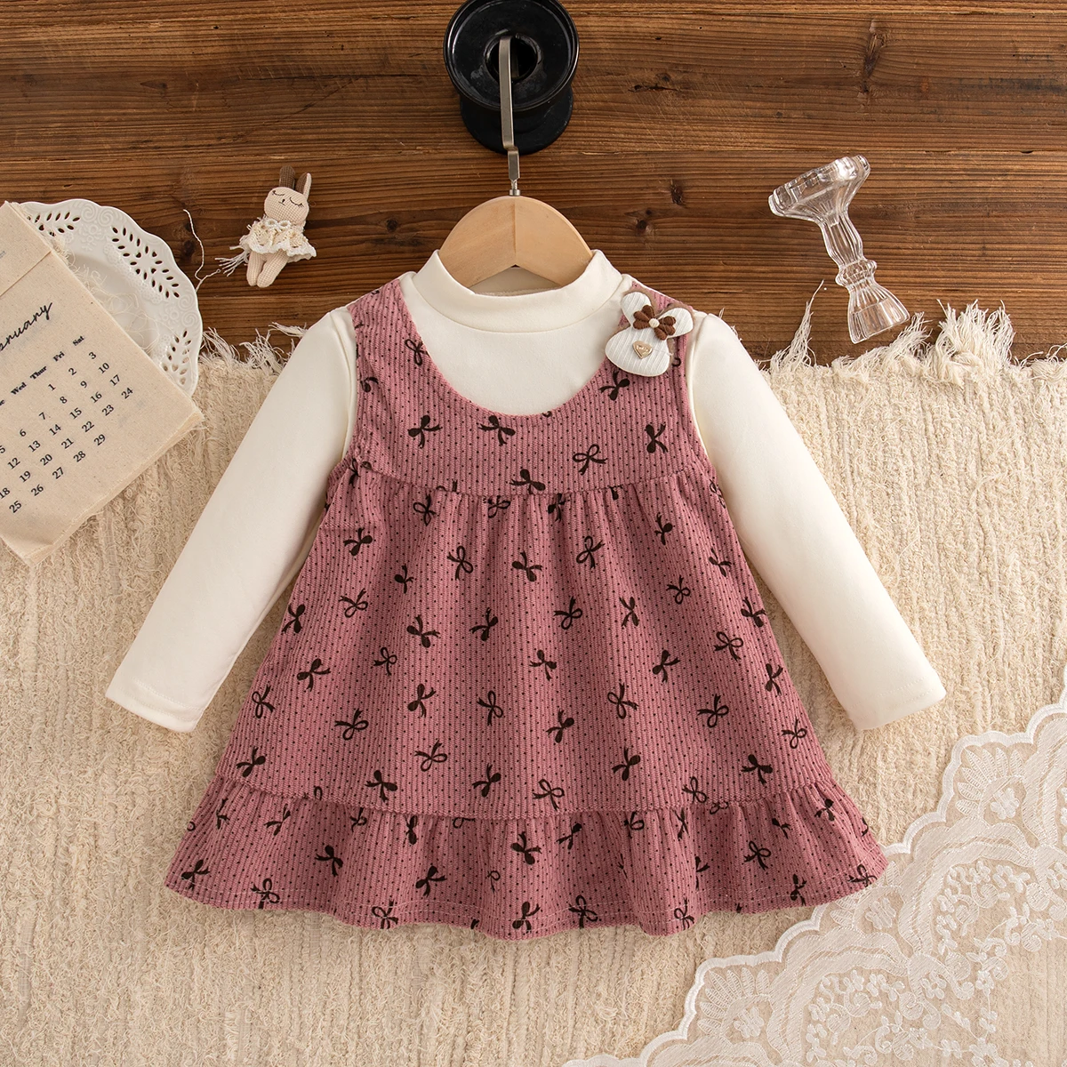

Spring And Autumn New Sweet Bow Baby Girl Dress, Cute Fake Two Piece Children'S Long Sleeve Clothes (9 Months -3 Years Old)