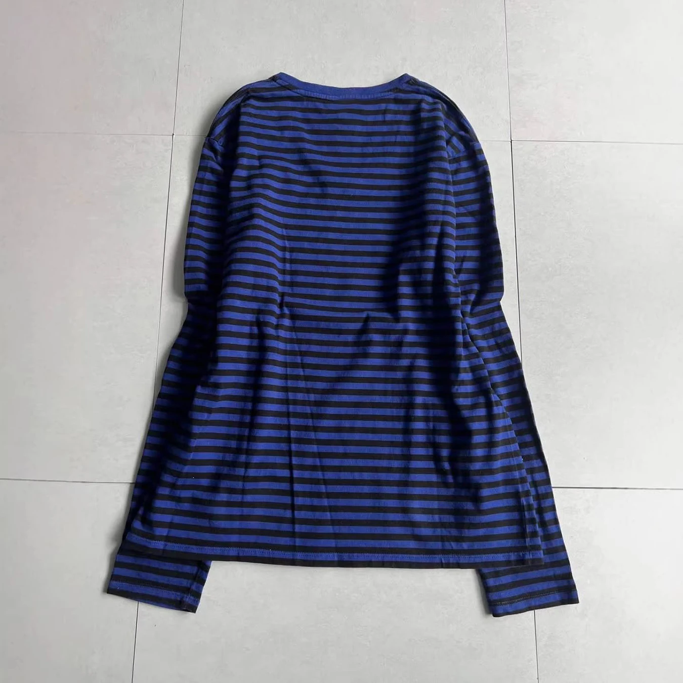 Retro minimalist blue black striped skull hot stamping top V-neck long sleeved niche slimming base T-shirt