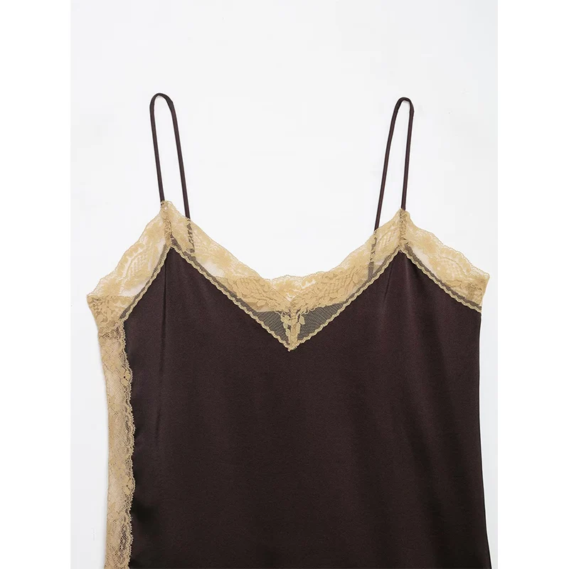 Top da donna 2025 New Fashion Scollo a V dritto Elegante decorazione in pizzo Camis da donna Top Chic Giovane ed elegante Joker Top da viaggio