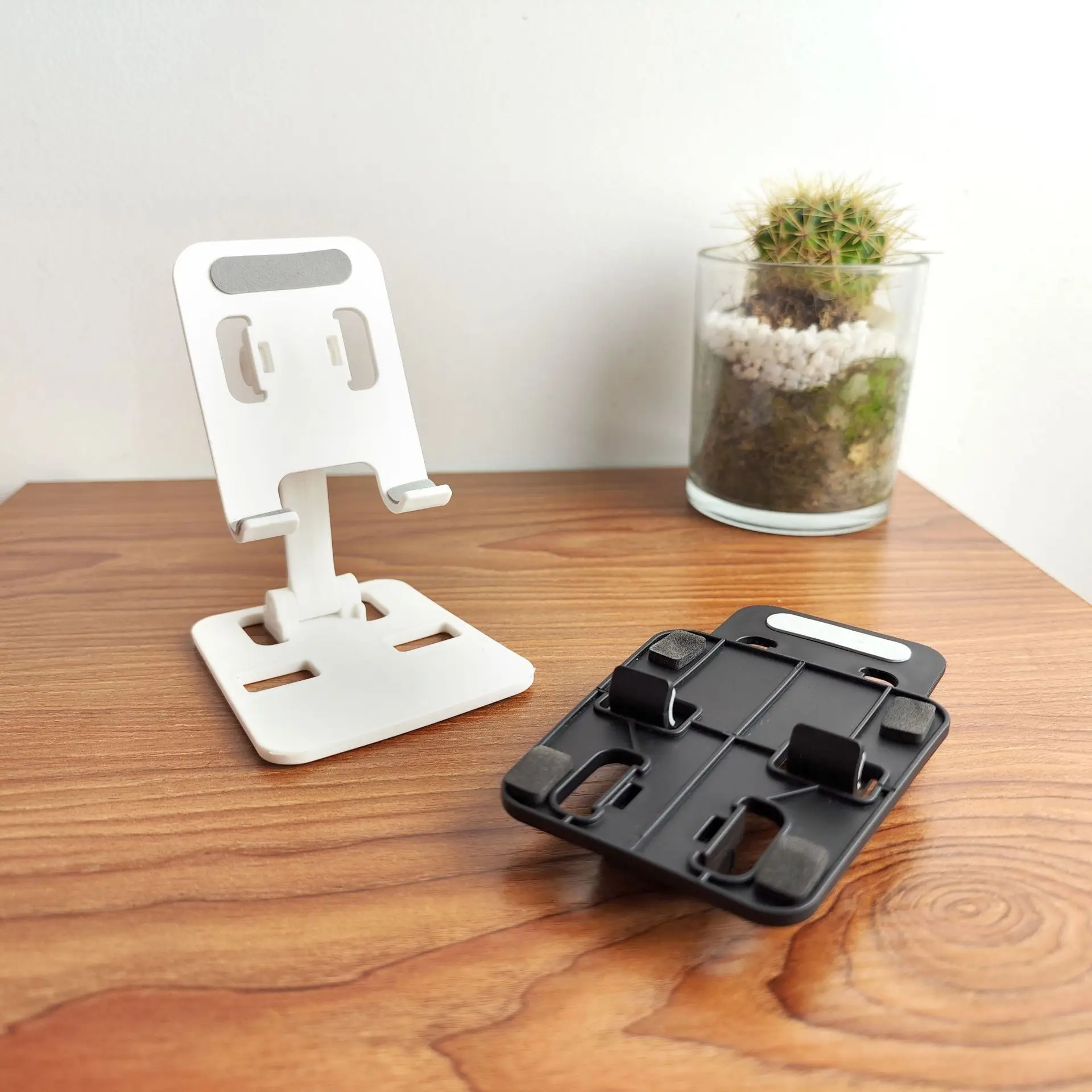 Universal Alle Starken Kunststoff Tragbare Tablet Halter Für iPad Halter Tablet Ständer Halterung Faltbare Faul Handy Ständer