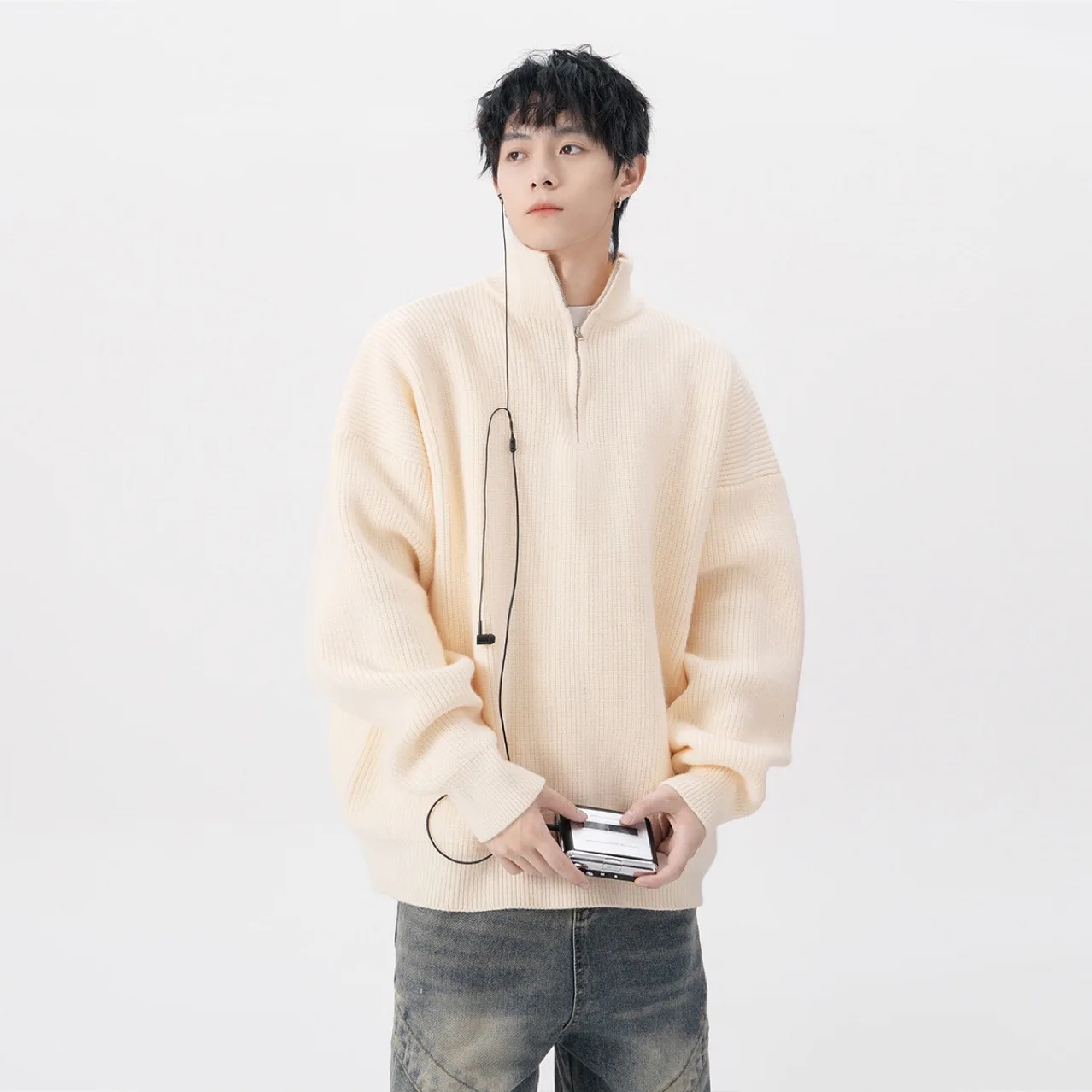 

2025 Men Distressed Knit Sweater American Half Zip Pullover Oversized Lazy Style Niche Design Winter Clothing