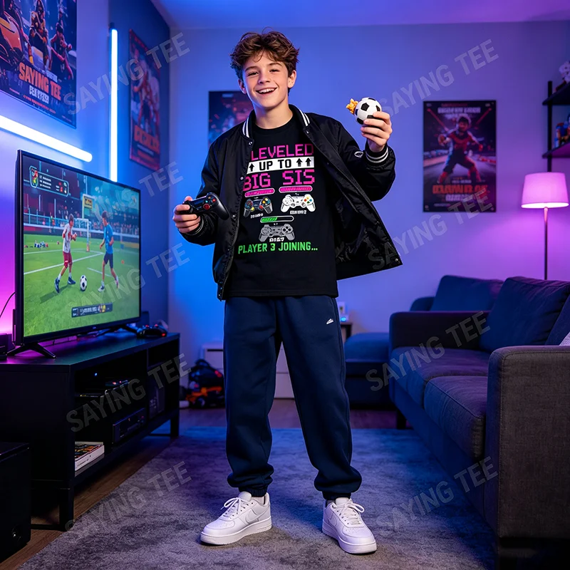 Leveled Up To Big Sister Again 2027 T-Shirt mit Aufschrift „Promoted To Big Sister“, Y2k Game Controller Gamer Saying Tee, Schwangerschaftsankündigung – Detail 5