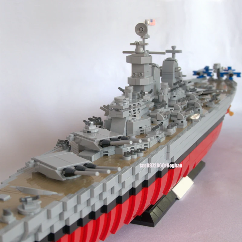 3306PCS WW2 Military MOC 1:300 scale Iowa-Class Battleship USS Missouri Model DIY creative ideas high-tech Child Toy Gift blocks