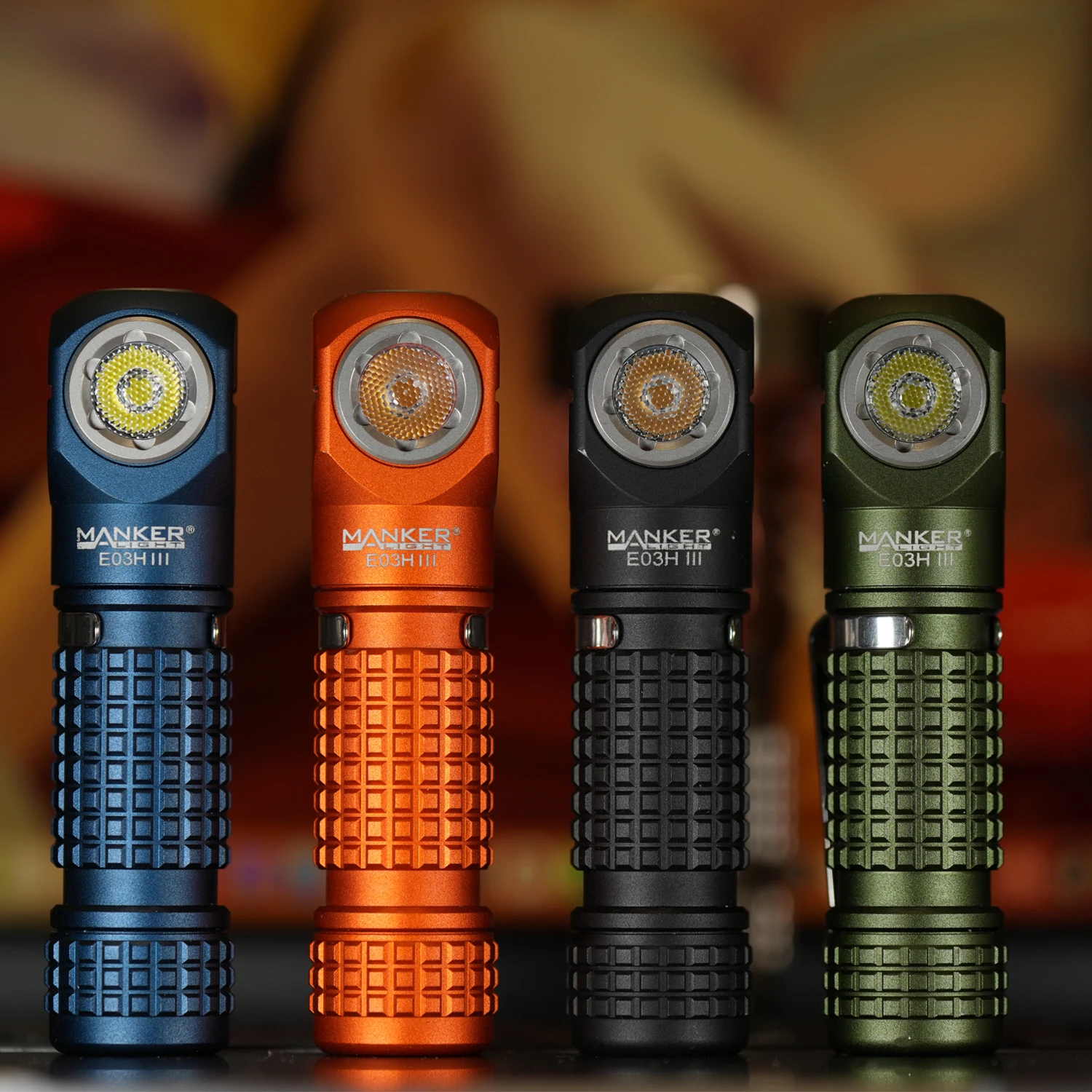 

Фонарь Mankerlight E03H III 1200 люмен, на батарейках AA/14500, карманный, для повседневного использования, с многофункциональными фильтрами, магнитным основанием