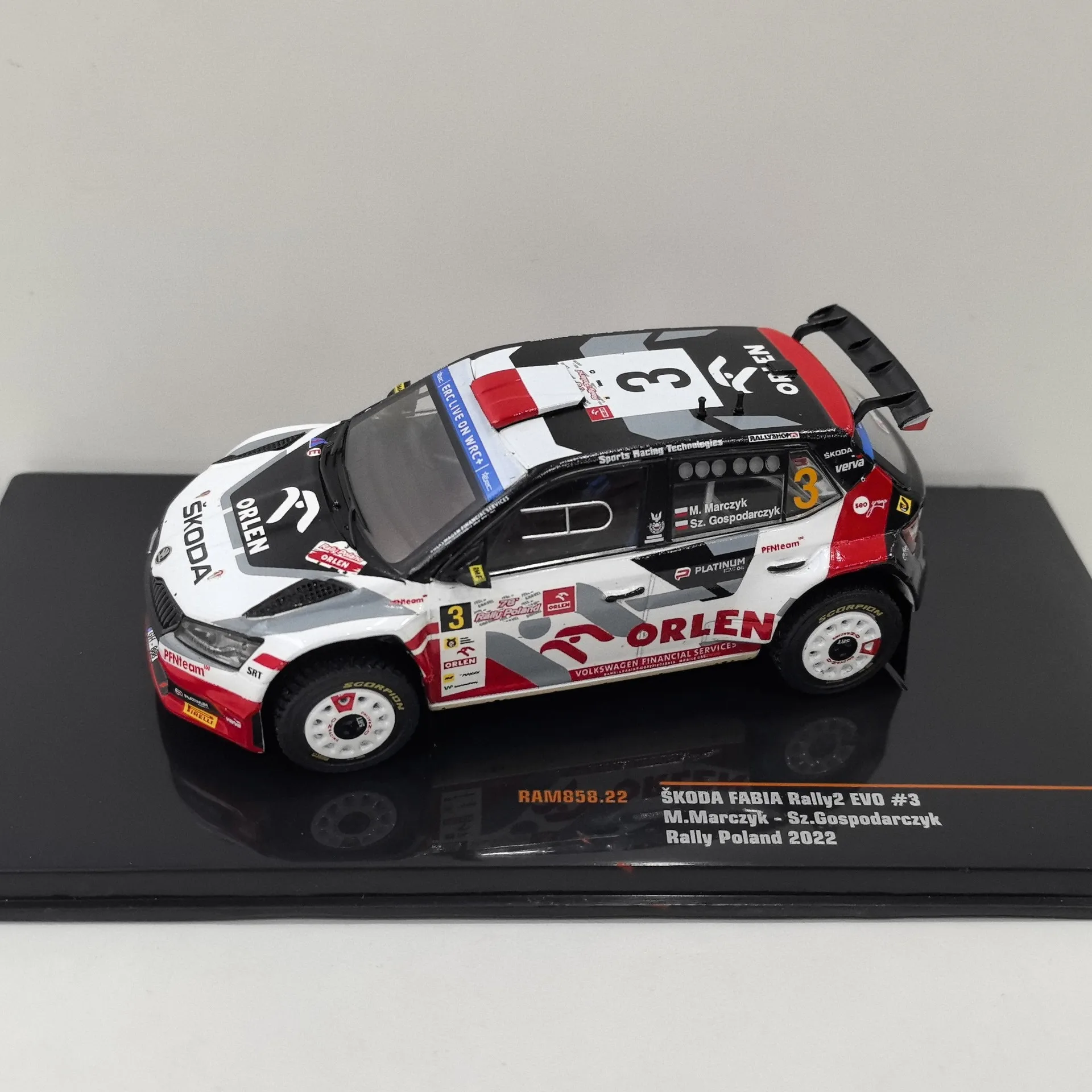 Moulé sous pression 1/43 Échelle IXO SKODA FABIA EVO # Modèle de voiture en alliage de course Skoda 3 2022