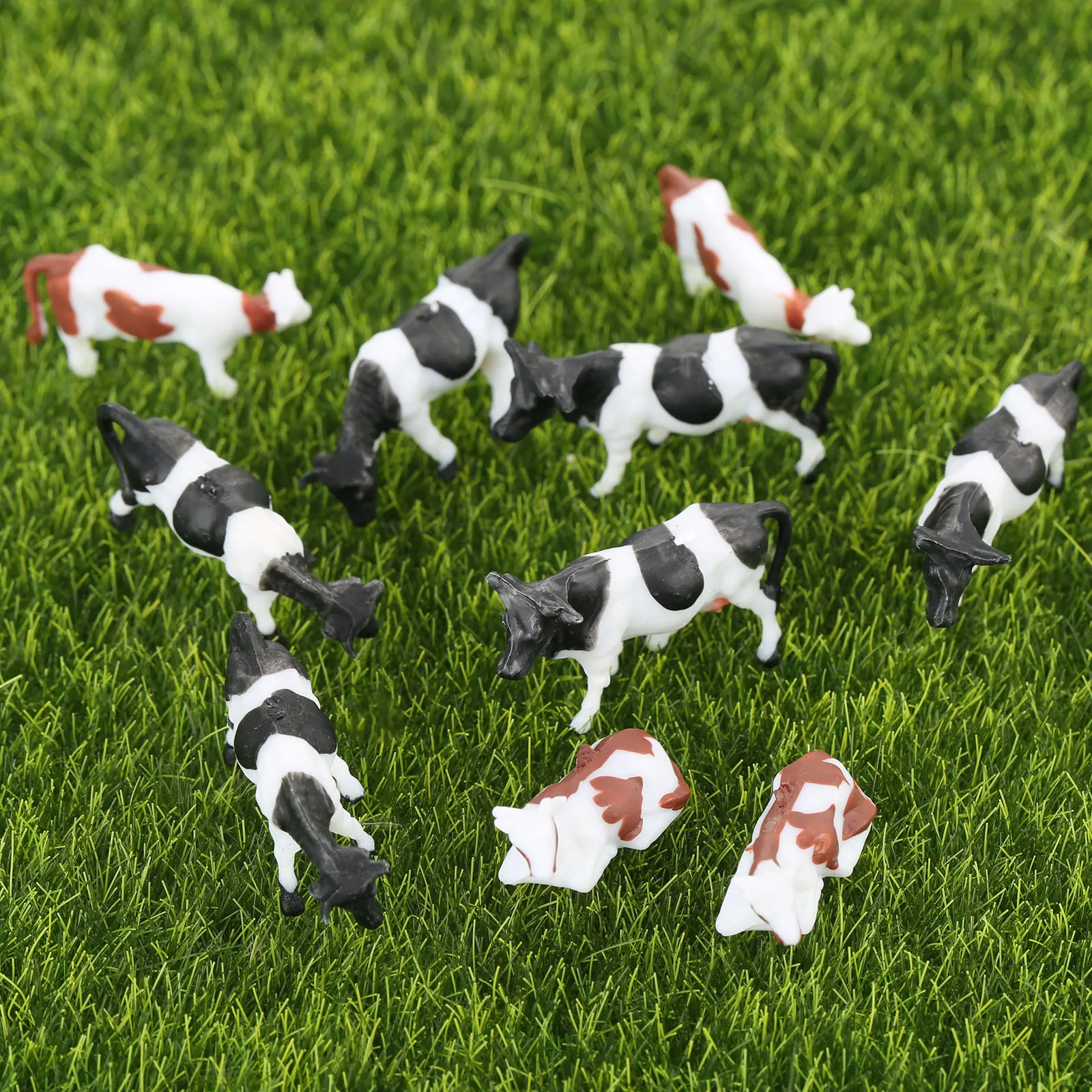 10pcs Multicolor 1:87 Model Cattle HO Scale Model Train Building Layout Painted Animal Figures Horse Model 20mm For Train House